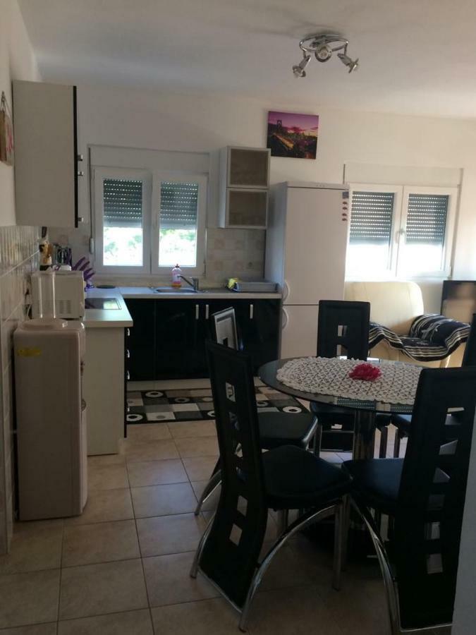 Apartmani Livk Debeljak 외부 사진